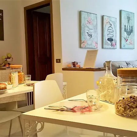 A Casa Di Anna Oda ve Kahvaltı