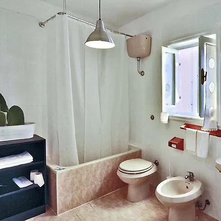 Oda ve Kahvaltı A Casa Di Anna